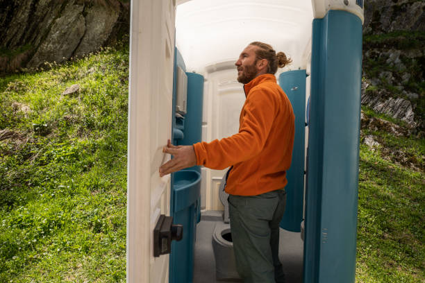 Best Affordable portable toilet rental  in Justice, IL