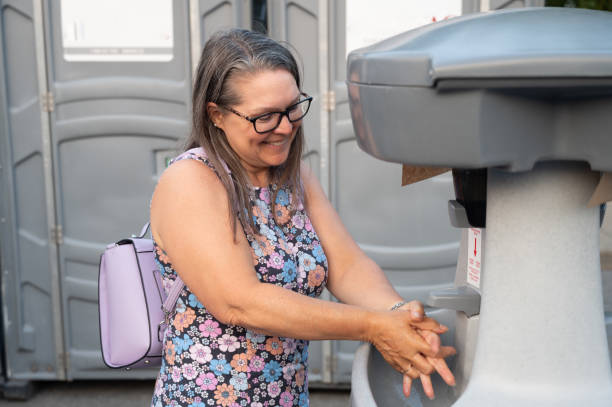 Best Local porta potty services  in Justice, IL